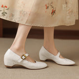 Quira | Round-Toe Mary Jane Flat