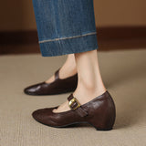Quira | Round-Toe Mary Jane Flat